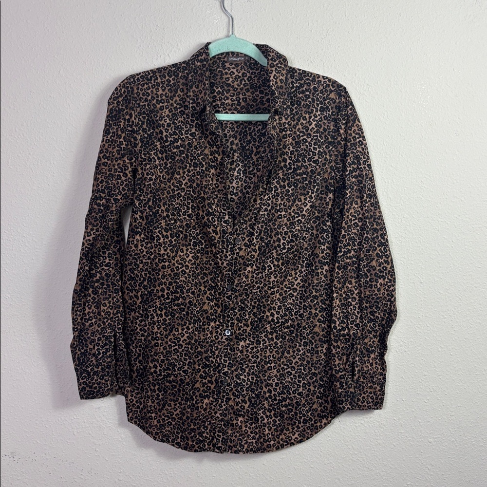 J. McLaughlin Cheetah Leopard Animal Print Button Down Blouse Dress Shirt Size M